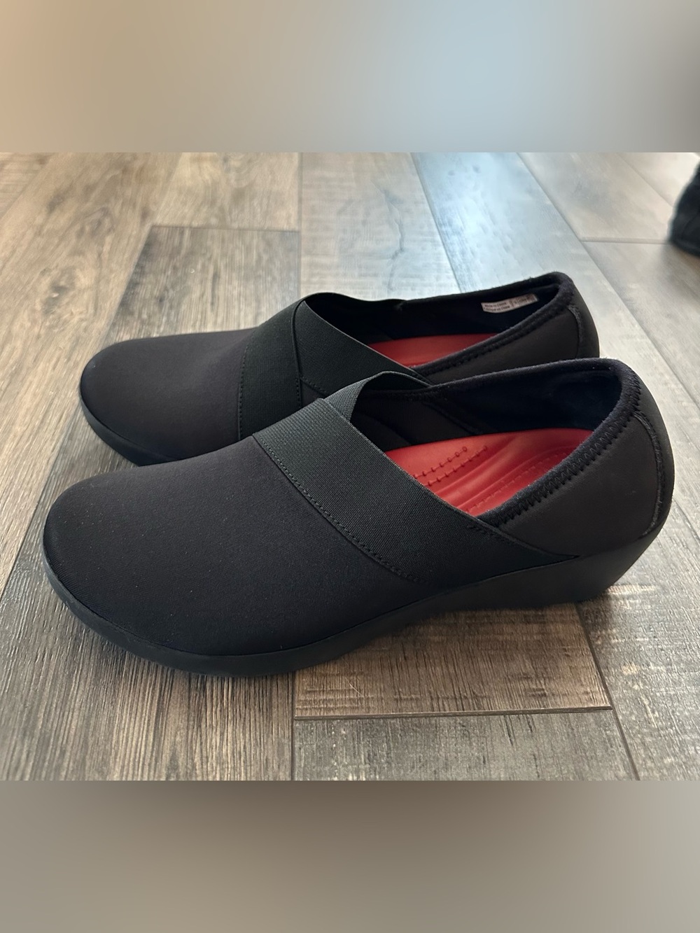 Crocs Busy Day Stretch Wedge Black Slip On Shoes 202852 Women Size 9